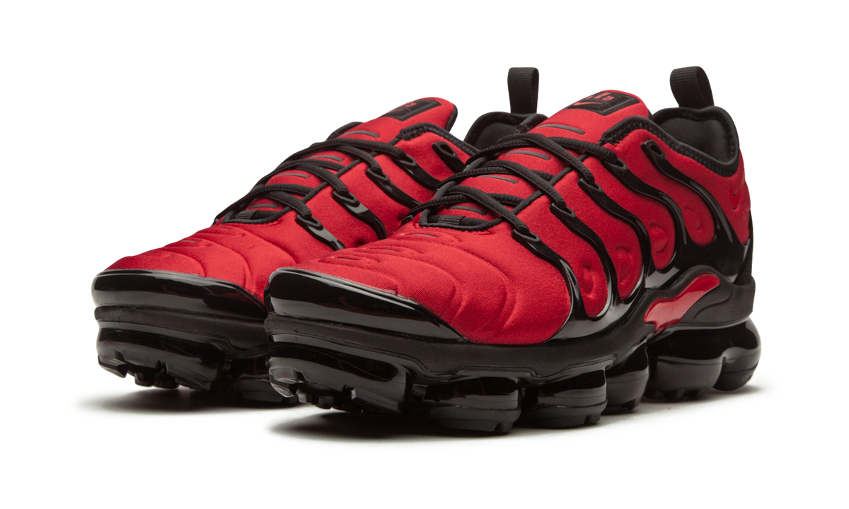 Air Vapormax Plus "University Red" CU4863 600
