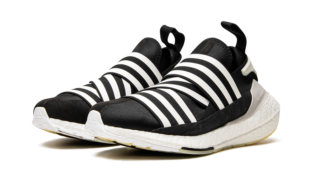 Y-3 Ultraboost 22 "Chalk Pearl" GX1079