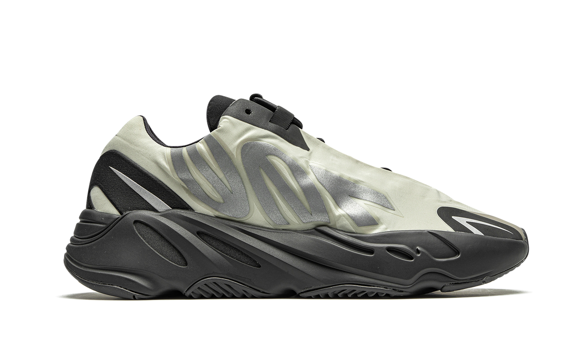 Yeezy Boost 700 MNVN "Bone" FY3729