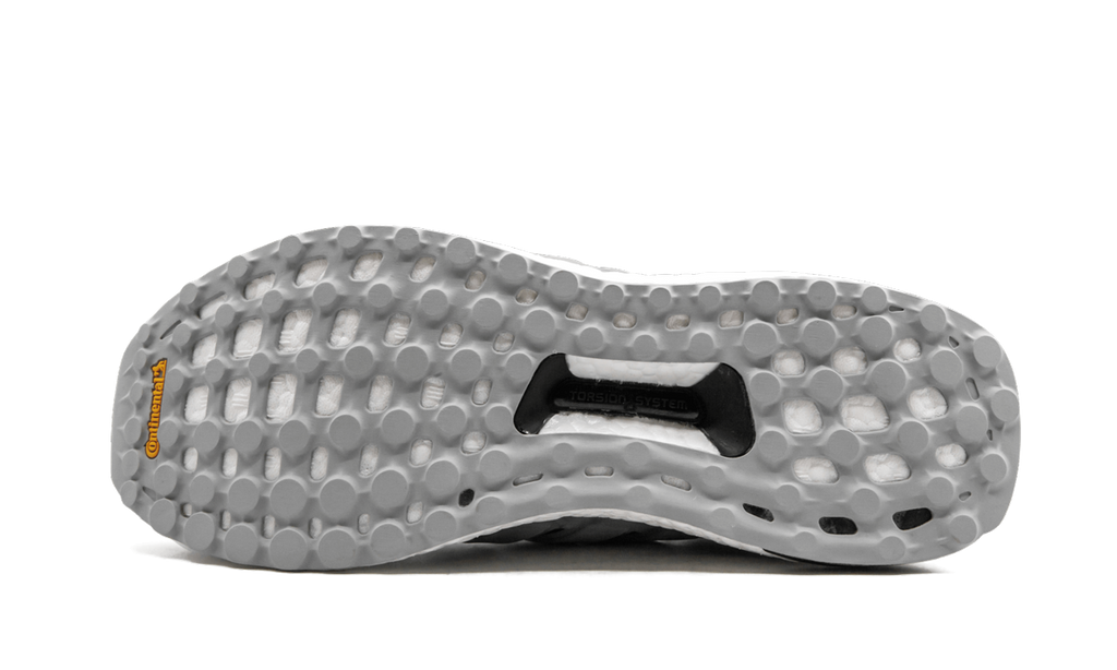 Ultraboost UNDFTD "Undefeated" CG7148
