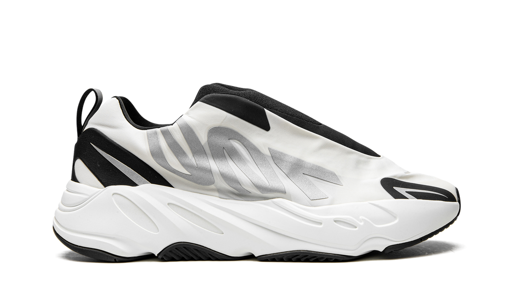 Yeezy 700 MNVN "Laceless Analog" IG4798