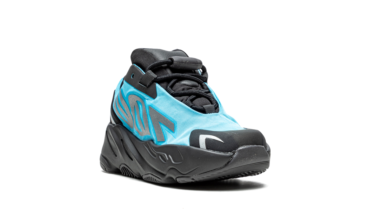 Yeezy 700 MNVN Infant "Bright Cyan" GZ3081