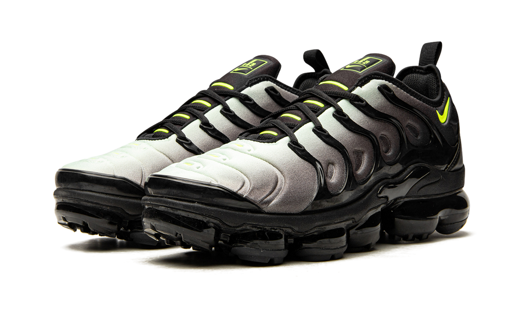 Air VaporMax Plus "Neon" CW7478 001