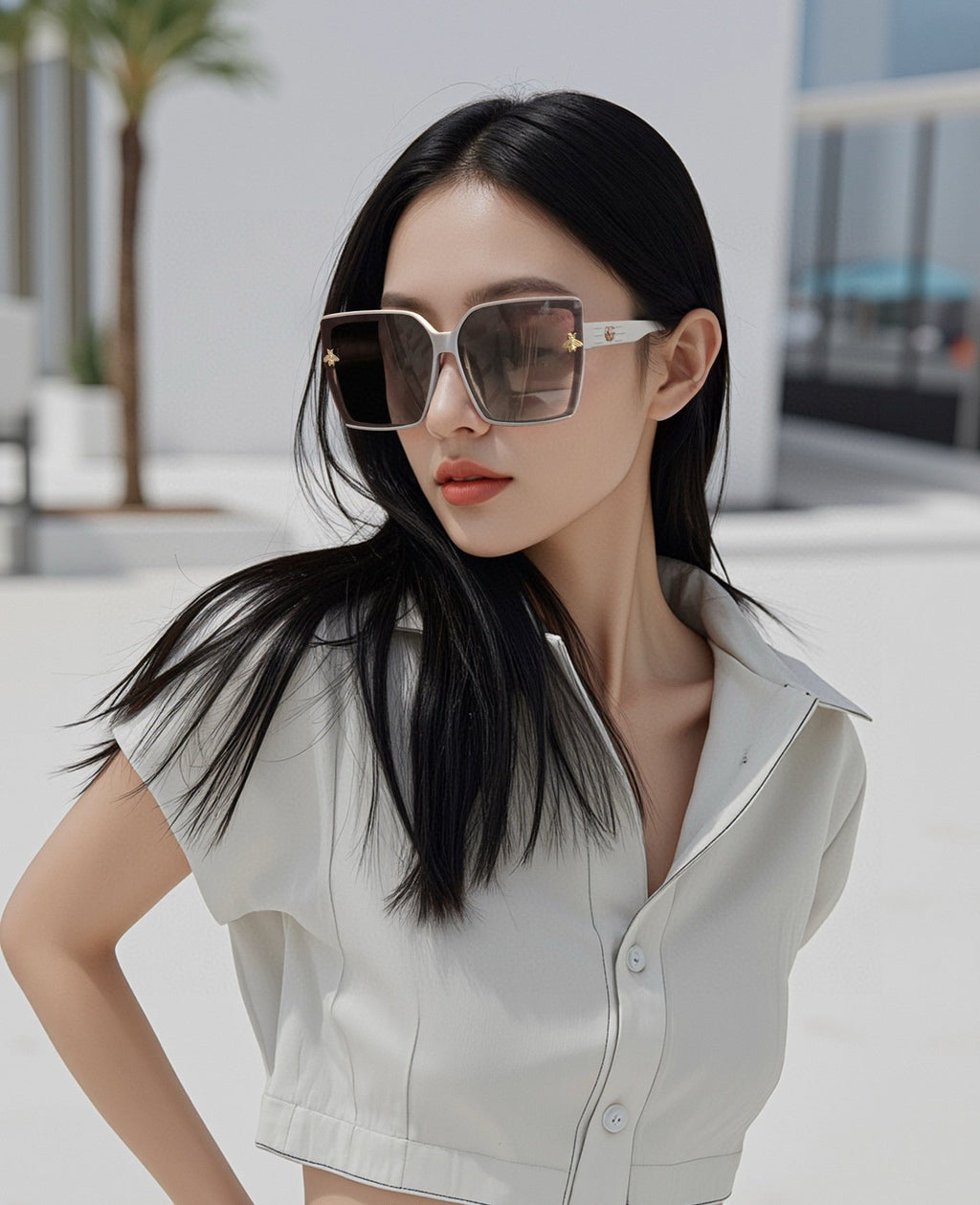 EMBOSSED LOGO GEOMETRIC FRAME SUNGLASSES G4250 IN ACETATE