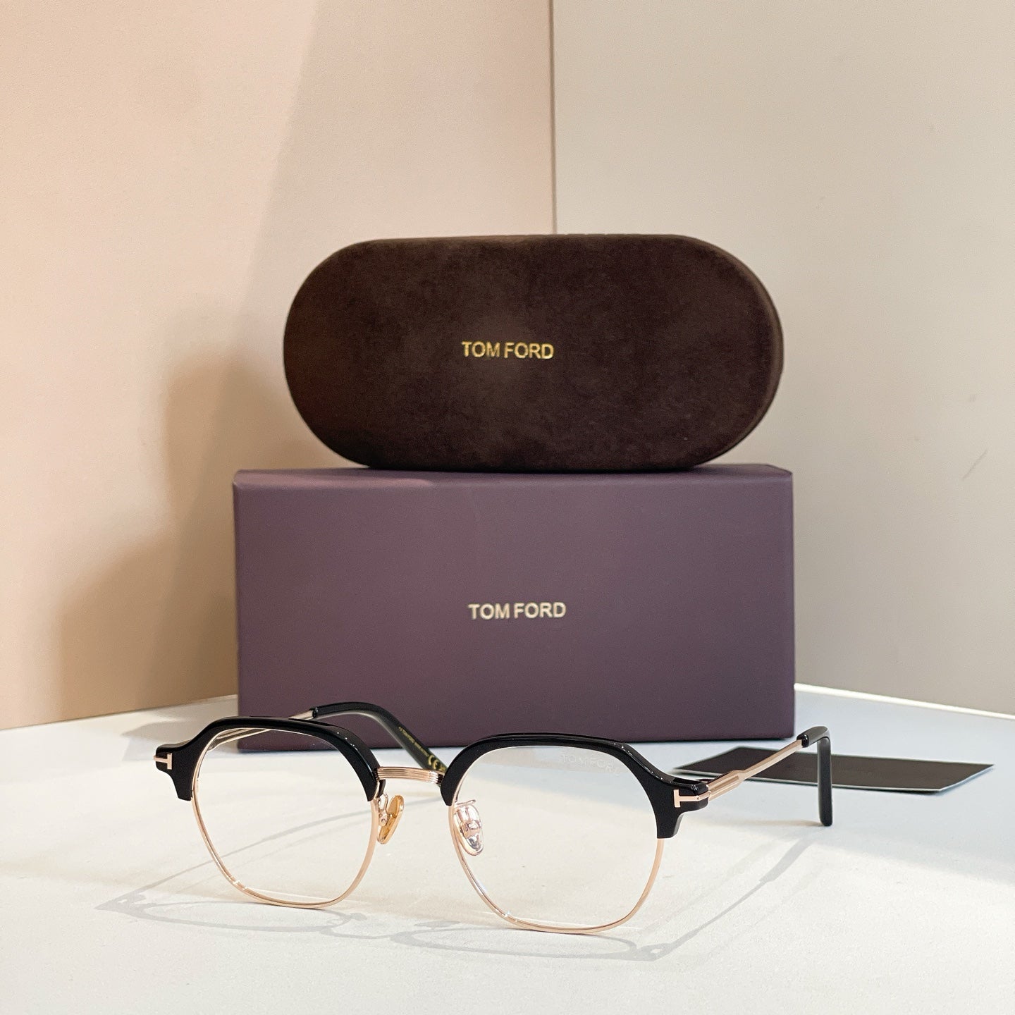 Tom Ford Sunglasses 692595