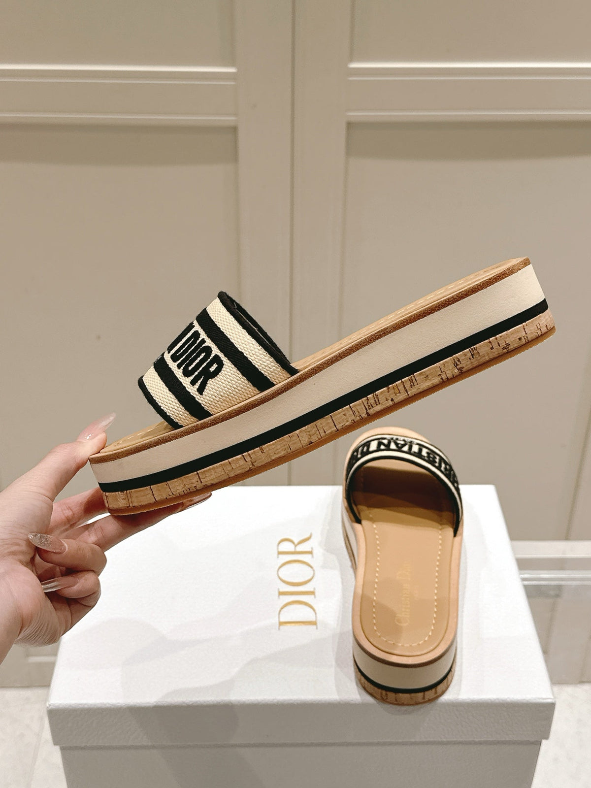 DIOR DWAY WEDGE SLIDES 45MM IN BEIGE AND BLACK FABRIC RAFFIA SOLE