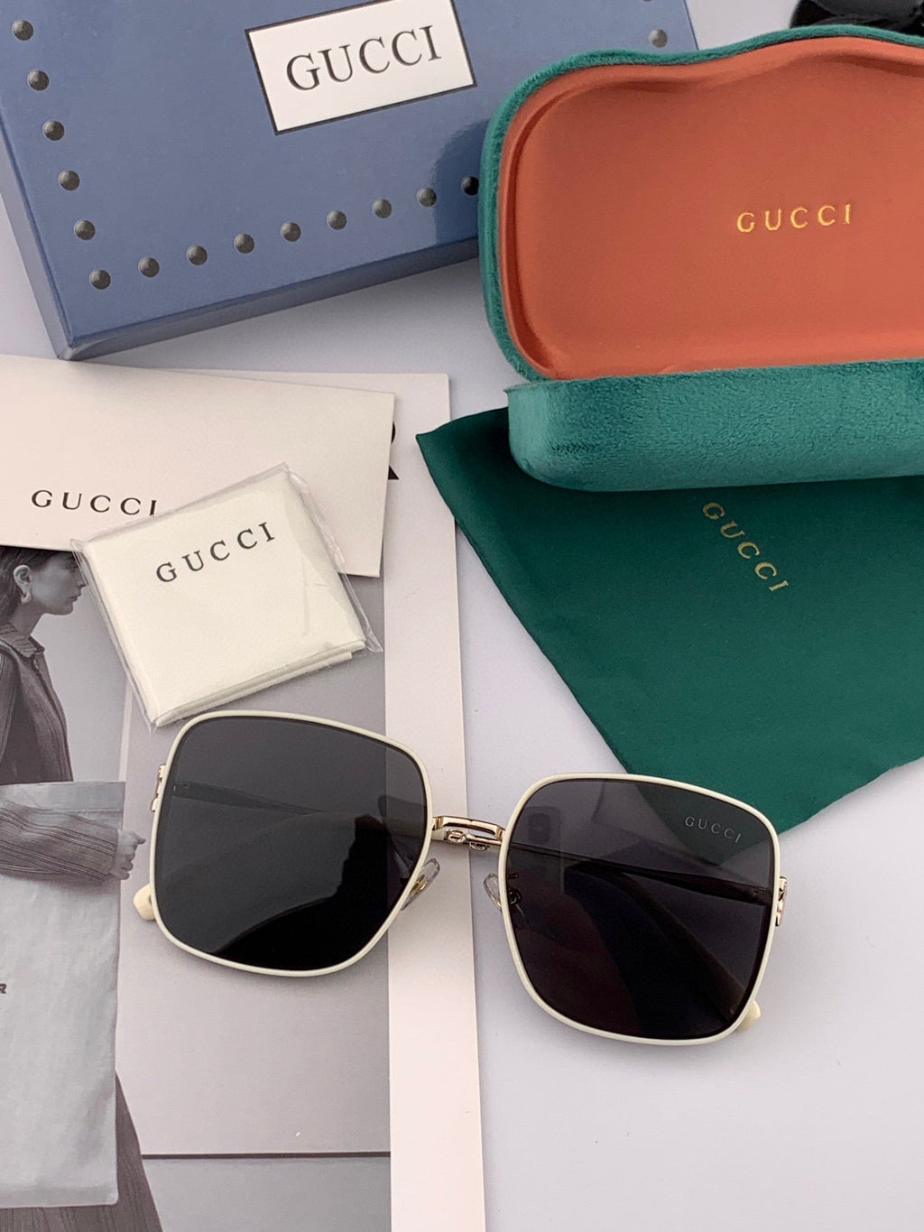 SQUARE FRAME SUNGLASSES G4634 IN METAL
