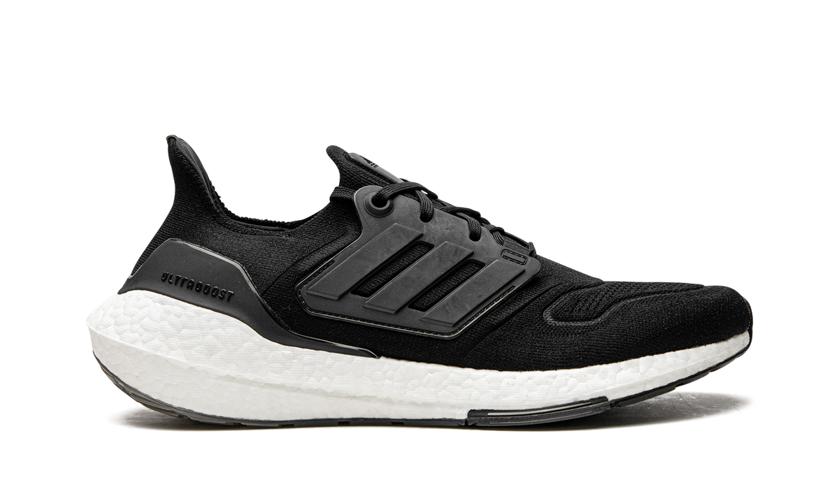Ultraboost 22 "Core Black" GX3062
