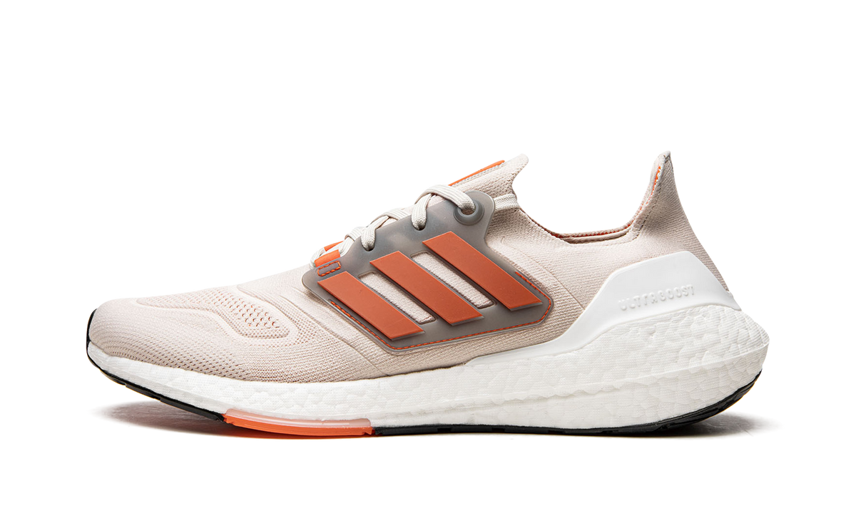 Ultraboost 22 "Impact Orange" GX6643