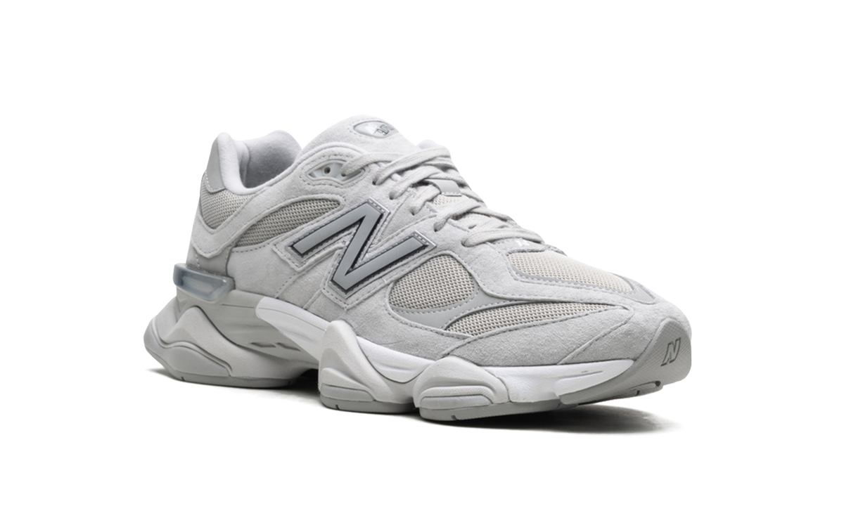 9060 "Silver Metallic Grey" U9060JGR