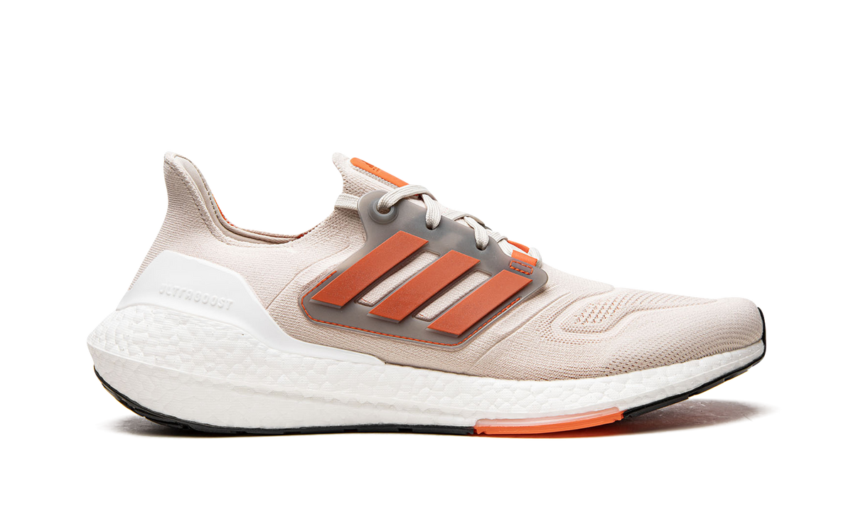 Ultraboost 22 "Impact Orange" GX6643