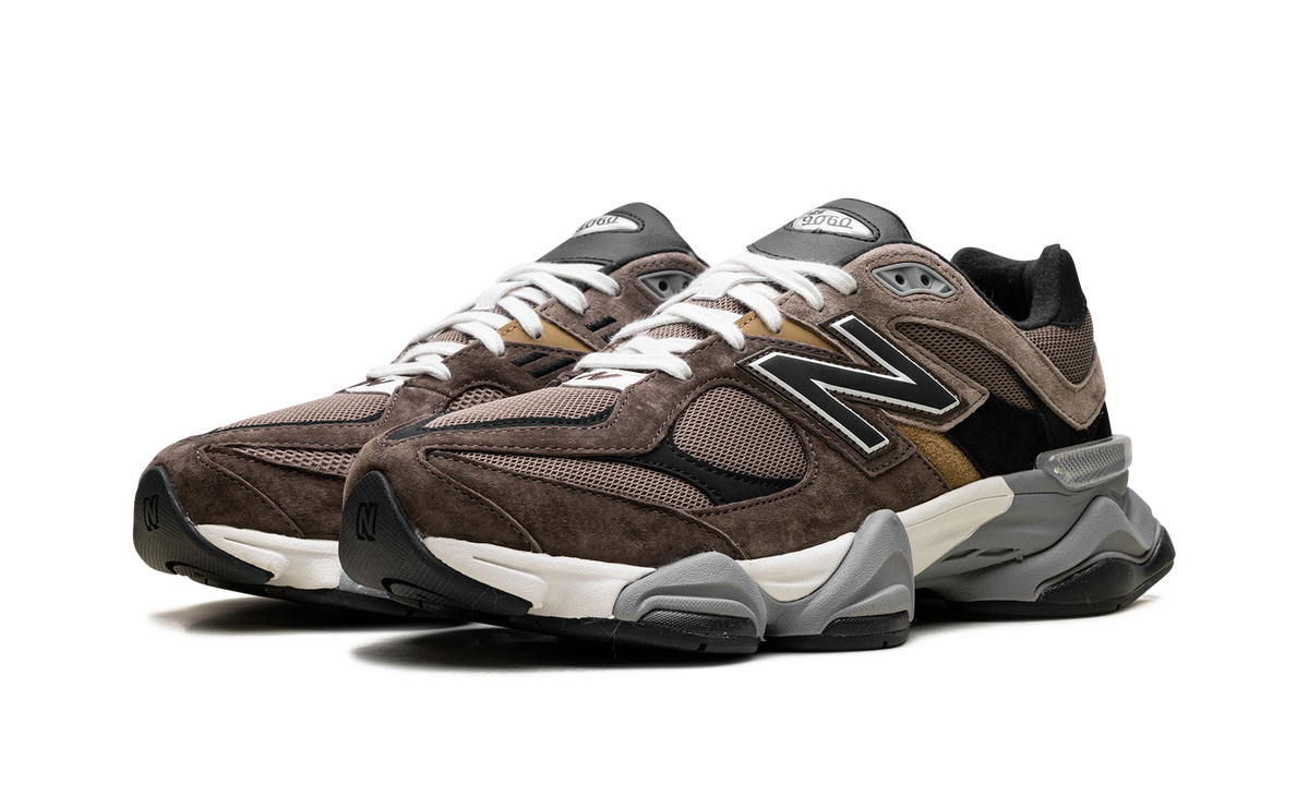 9060 "Dark Mushroom" U9060FMB